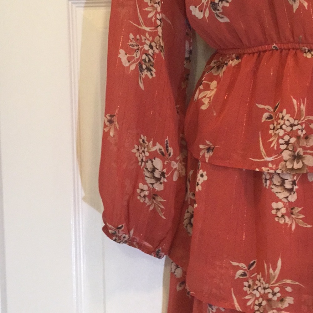 ❤️Pretty Dress❤️ - Picture 4 of 7